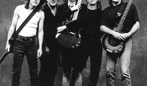 AC/DC обнародуют раритеты