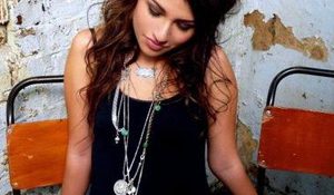 Песня Габриэллы Чилми стала самой проигрываемой в Великобритании