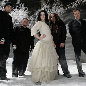 Evanescence помогают Гаити песней