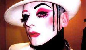 Новая песня Бой Джорджа не знаменует возвращение