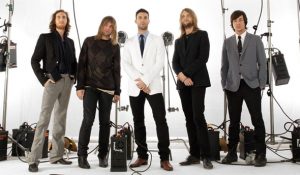 СЛУШАЕМ: новая песня Maroon 5 “I Shall Be Released” (трибьют Бобу Дилану)