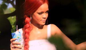 Рианна убила насильника в клипе “Man Down” (видео)