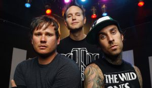 Blink-182 выпустили рождественскую песню