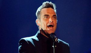 Робби Уильямс переиздаст концерт в честь 10-летия