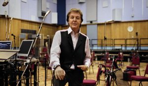 Поклонницы The Beatles получили письмо от Пола Маккартни через 50 лет ожиданий