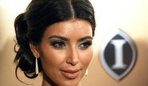 Ким Кардашян вновь оказалась в центре скандала