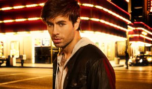 Энрике Иглесиас и Питбуль представили клип на новую совместную песню