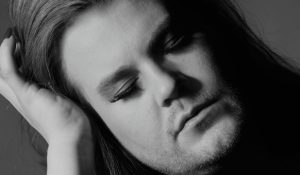 Комик спародировал обложку альбома Адель “21” (2 фото)