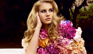 Лана Дель Рэй подписала контракт с “Interscope Records”