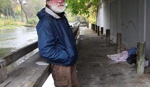 Брат Мадонны – бездомный алкоголик