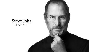 Музыкальные звезды прокомментировали смерть Стива Джобса