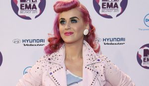 Кэти Перри победила в номинации «Лучшее живое выступление» на MTV EMA 2011