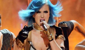 СЛУШАЕМ: новая песня Katy Perry «Part Of Me»