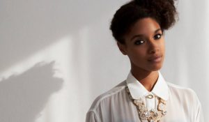 Лиэн Ла Хавас прогулялась по Нью-Йорку в клипе “Forget”