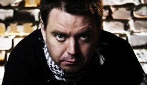 Ляпис Трубецкой обошел Земфиру