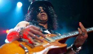 Слэш: «Guns N’ Roses не воссоединятся ради Зала славы рок-н-ролла»