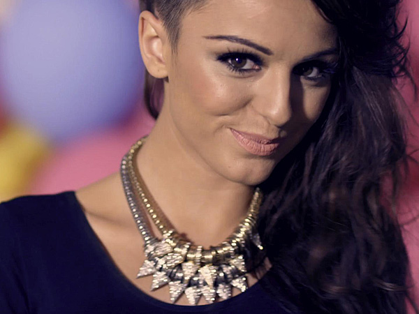 http://www.apelzin.ru/wp-content/uploads/2012/04/cher-lloyd.jpg