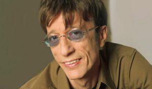 Робин Гибб из Bee Gees скончался в возрасте 62 лет от рака