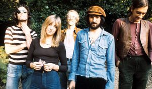 Кристин Маквай вернулась в Fleetwood Mac для работы над новым альбомом