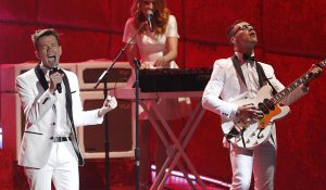 ФОТО: Церемония MTV Movie Awards 2012 (74 фотографии)