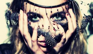 Кайла Ла Гранж поделилась подробностями своего нового сингла