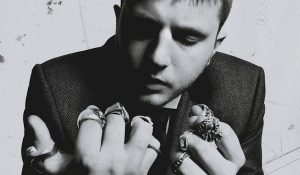 Plan B и Labrinth выпустили совместный клип