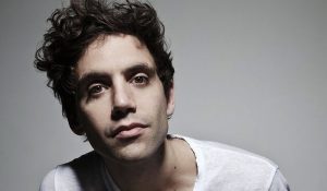 Мика представил очередной сказочный видеоклип “Popular Song”