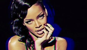 Рианна выложила фото с обнимающимся Крисом Брауном (фото)