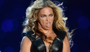 Названы главные звёздные скандалисты 2013 года