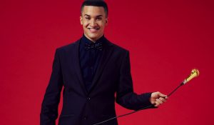 Финалист “The X-Factor” потеснил Робина Тика в чарте альбомов Великобритании