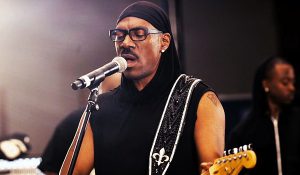 Актёр Эдди Мёрфи возвращается в музыкальную индустрию