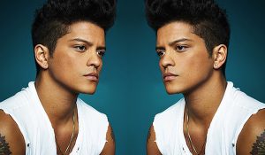 Видео с танцами из 100 фильмов под “Uptown Funk” стало хитом “YouTube”