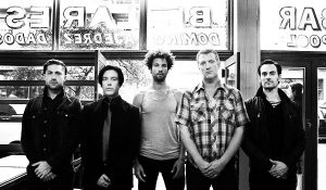 Queens of the Stone Age назвали свои любимые альбомы 2013 года