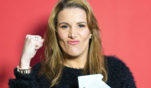 Победительница “The X-Factor” — Сэм Бейли — возглавила британский чарт с дебютным альбомом