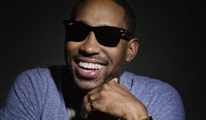 Пи Джей Мортон и Адам Левин выпустили клип на совместный трек “Heavy”