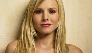 Звезда сериала «Вероника Марс» выпустила рождественский сингл