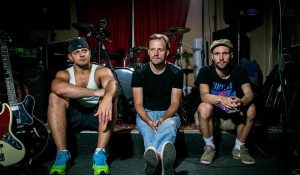 Label: «Нужно слушать себя и пропускать все через сердце»    