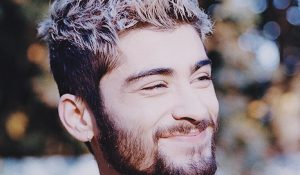 Зейн Малик дебютировал на вершине Billboard 200 и установил рекорд