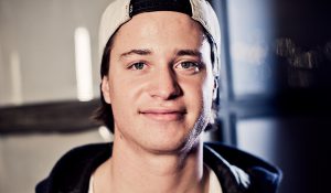 Kygo выпустил сразу два новых клипа на треки “Raging” и “I’m in Love”