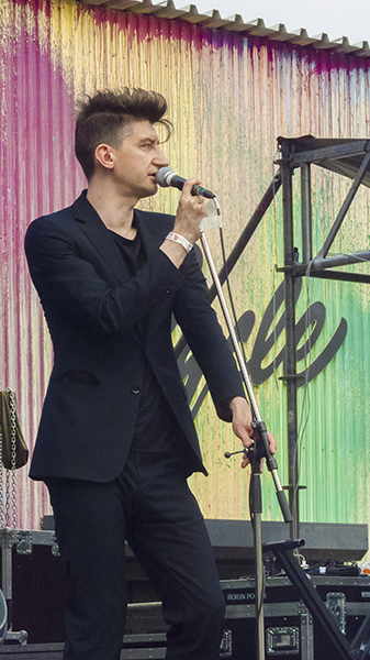 Стильный Михаил, вокалист группы Elektromonteur