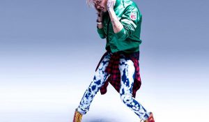 BILLY выпустил танцевальное видео