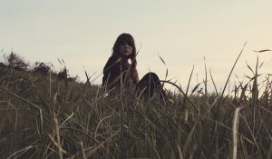 Ofelia K – Killing Me (Go Sun Come Moon)